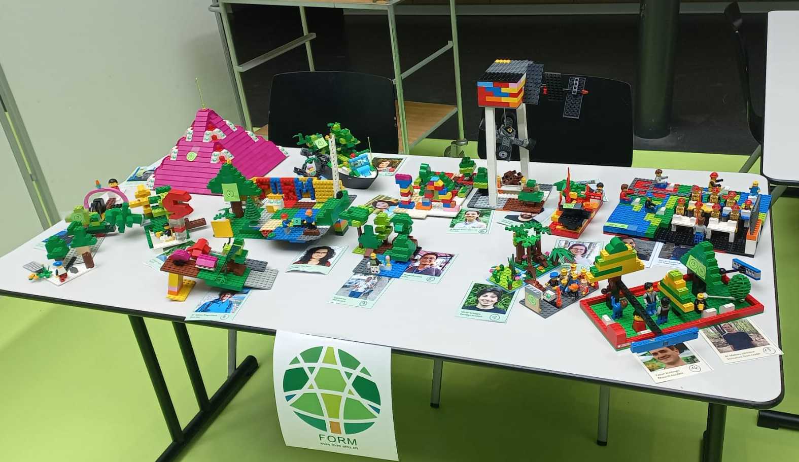 Table with lego constructions representing the research of FORM